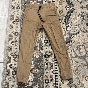 mens kaki jogger pants